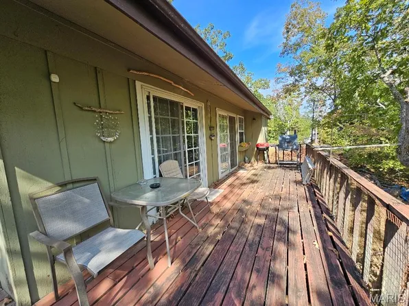 198 Lakeview Dr, Van Buren, MO 63965