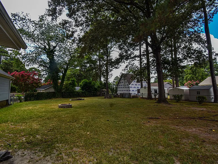 5804 Norman Pl — Photo 23