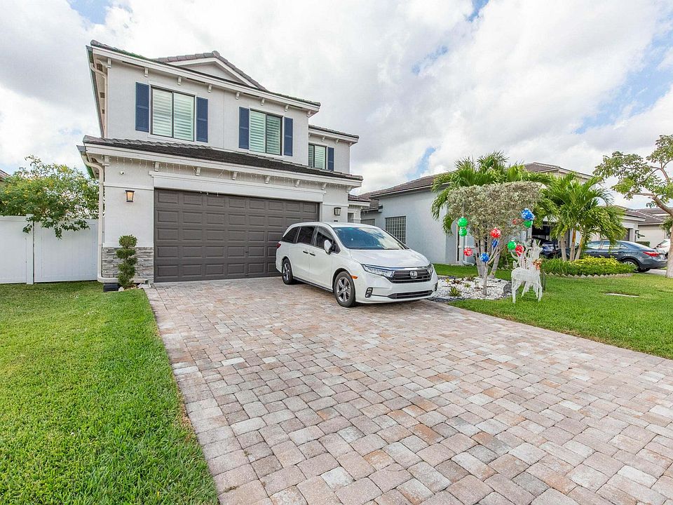 1st image of 7528 Moonrise Dr