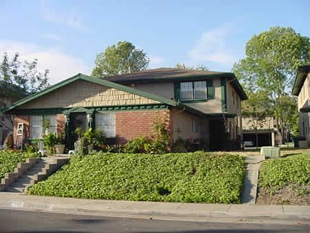 1st image of 1069 W Sierra Madre Ave APT 3