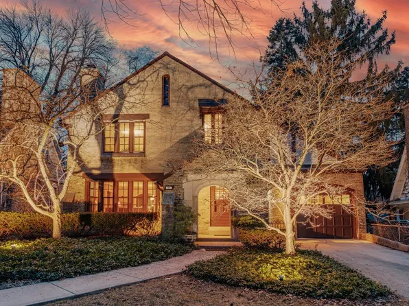 3467 North Frederick AVENUE, Milwaukee, WI 53211