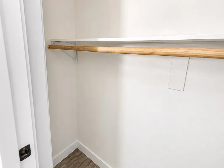Unit Photo