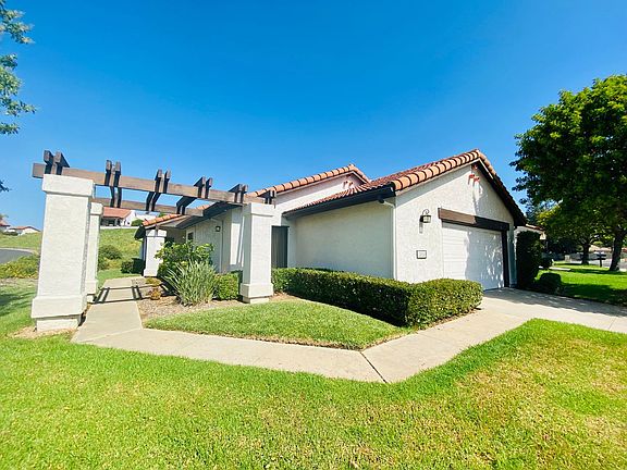 2nd image of 12880 Camino Ramillette