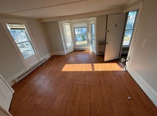 124-126 N Main St, Rochester, NH 03867