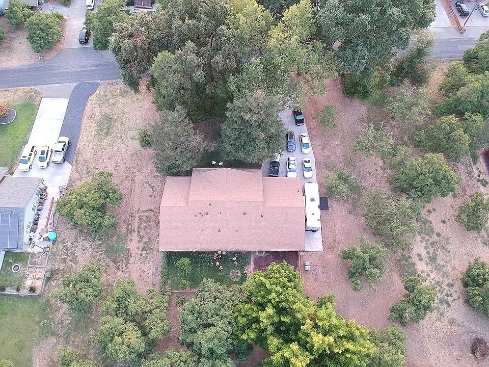 2nd image of 1268 Losser Ave