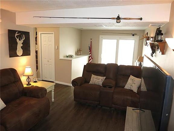 5th image of 1526 N Geronimo Dr