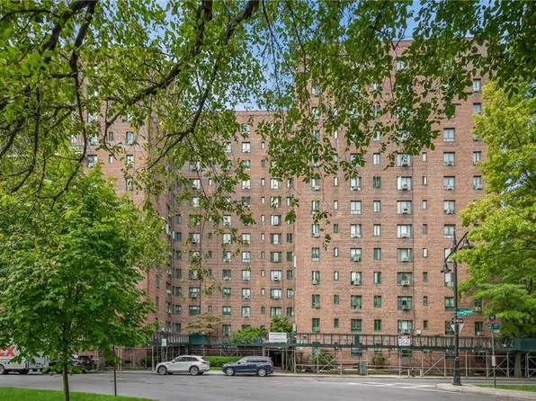 99 Metropolitan Oval #6C, Bronx, NY 10462