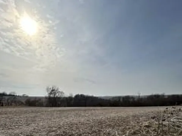 29 Ridge Point Ests, Mineral Pt, WI 53565