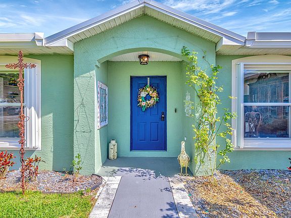 4th image of 4473 SW Cacao Street