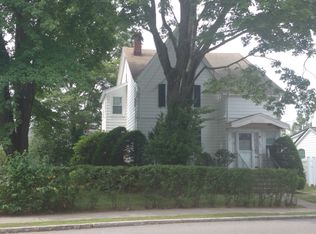 200 Lagrange St, West Roxbury, MA 02132