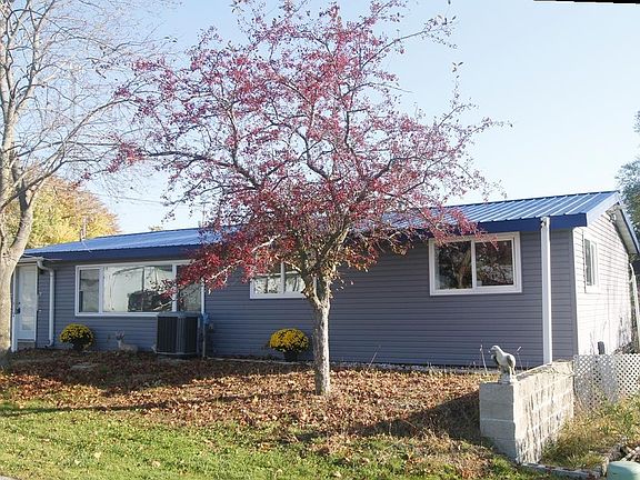 2nd image of 9-14 Sunset Dr