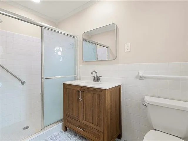 1308 Carnation Ave — Photo 9