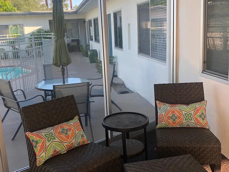 588 E Mel Ave #10 — Photo 11