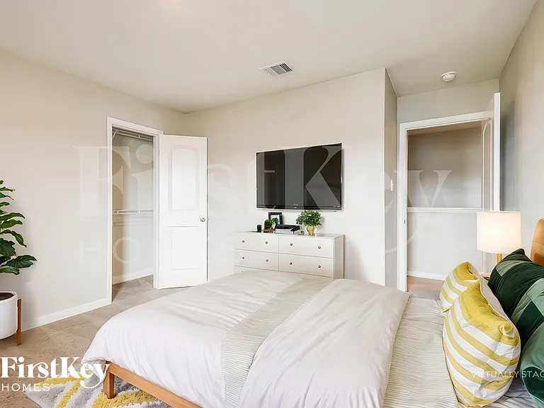 26716 Frost Dr — Photo 16