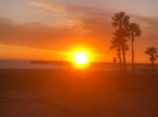 203A 12th St #A, Seal Beach, CA 90740