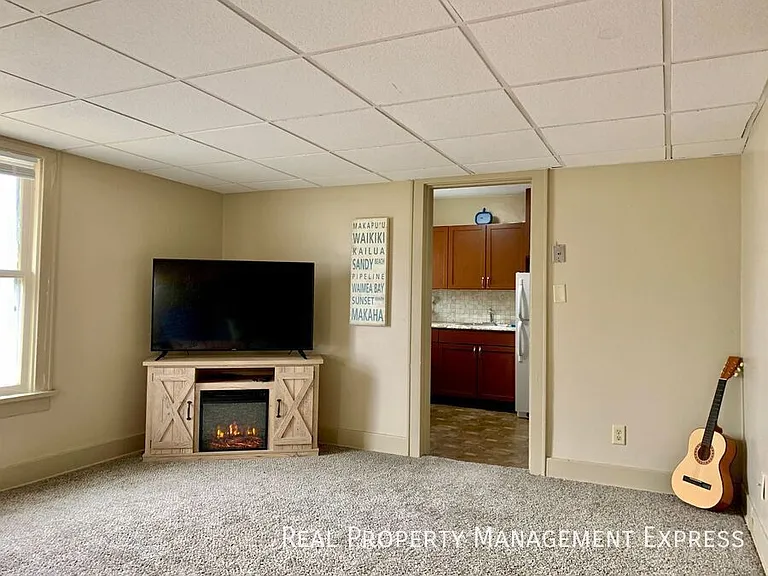 708 S Euclid Ave #2 — Photo 6