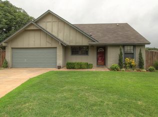 7509 S Lions Ave, Broken Arrow, OK 74011
