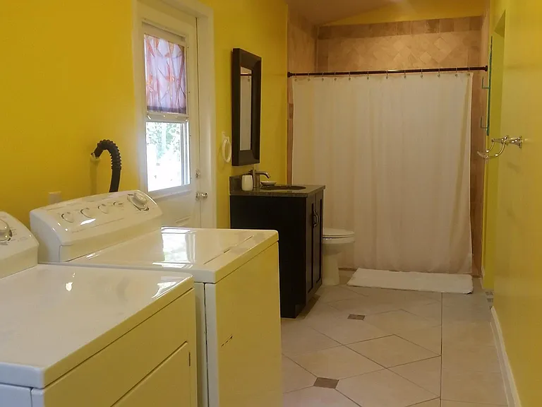 1057 SW Dalton Ave #1F — Photo 10