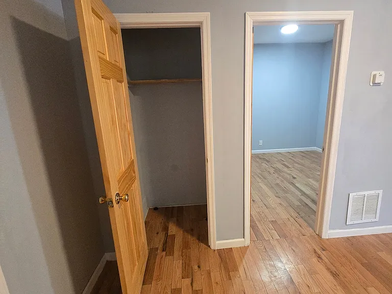 1013 Stark St #1 — Photo 3