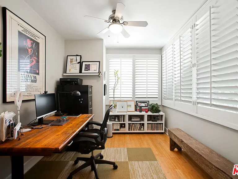 1525 N Hayworth Ave #206 — Photo 15
