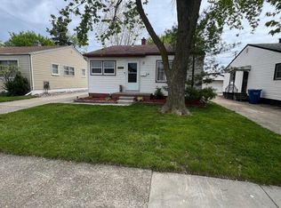 22480 Hillock Ave, Warren, MI 48089