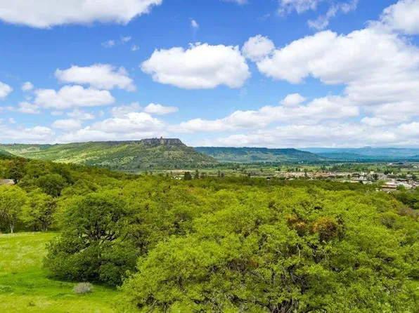 8785 Blackwell Rd #S, Central Pt, OR 97502