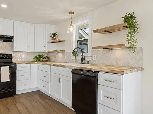 9543 HIGHWAY 103 N, Green Forest, AR 72638