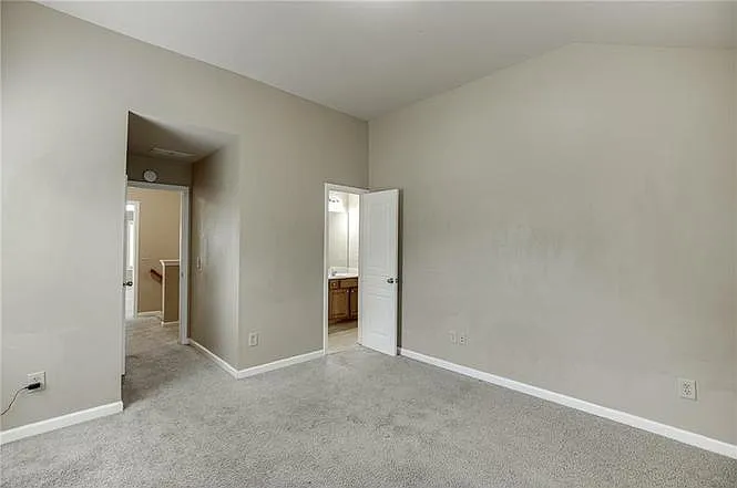 314 Oakland Hills Way — Photo 14