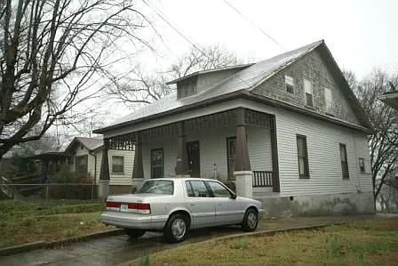 Building Photo 3