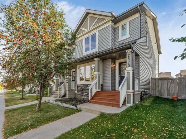2870 Maple Way NW, Edmonton, AB T6T 0W8