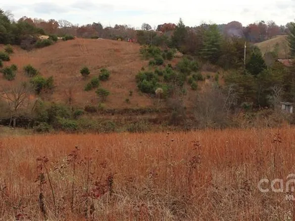 585 Morlin Acres Dr #5, Marshall, NC 28753