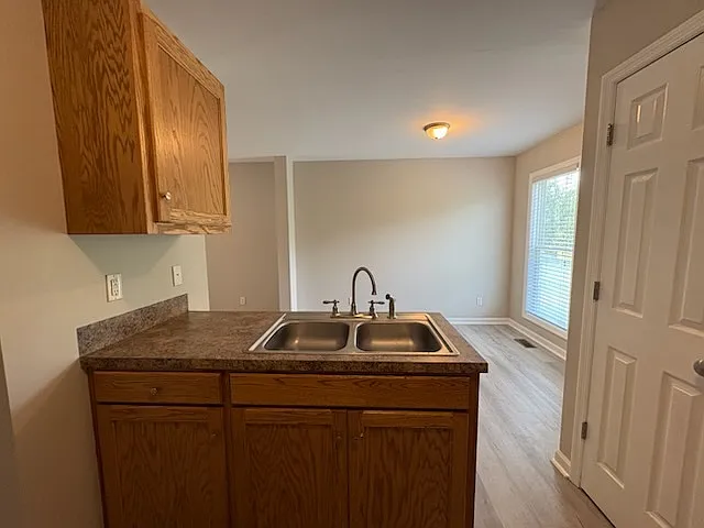 5417 Carolina Cir #150 — Photo 10