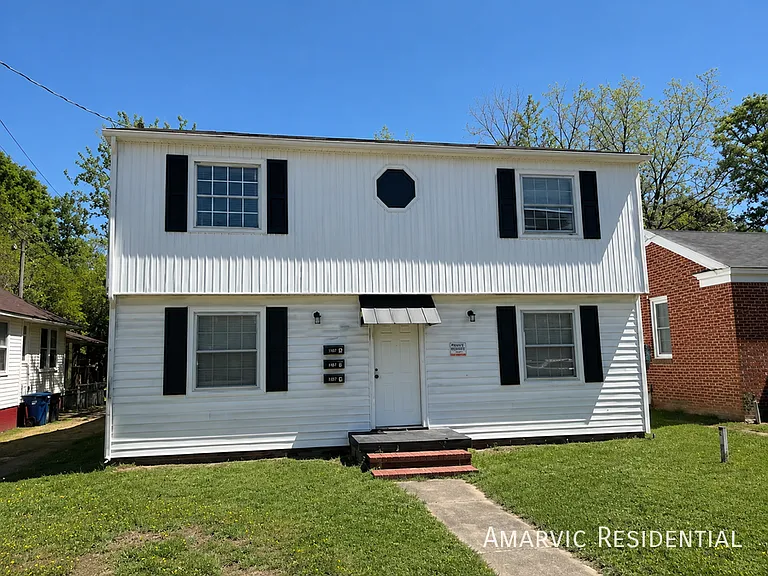 1107 College St #B — Photo 11