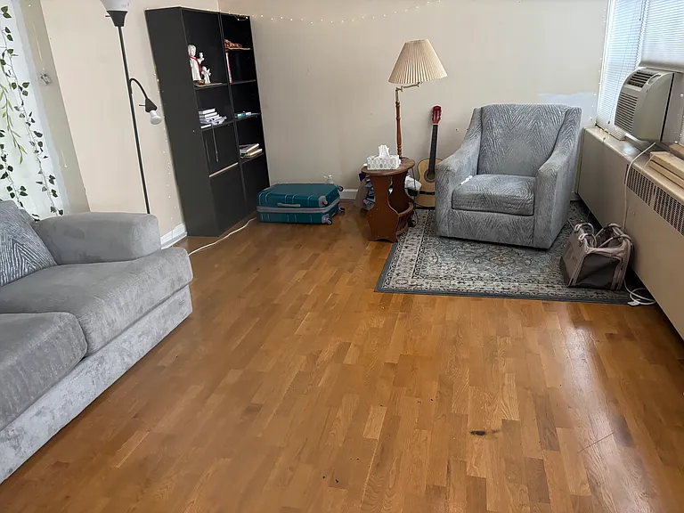 3950 N Lakeshore Dr #2124 — Photo 3