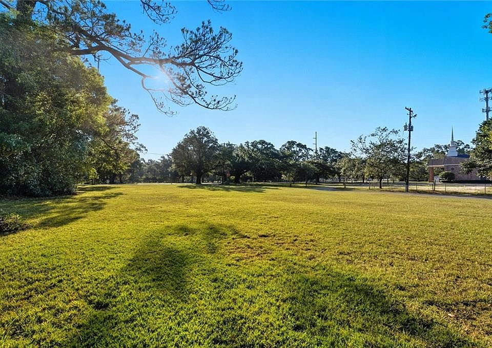 1st image of 1758 Dauphin Island Pkwy #3