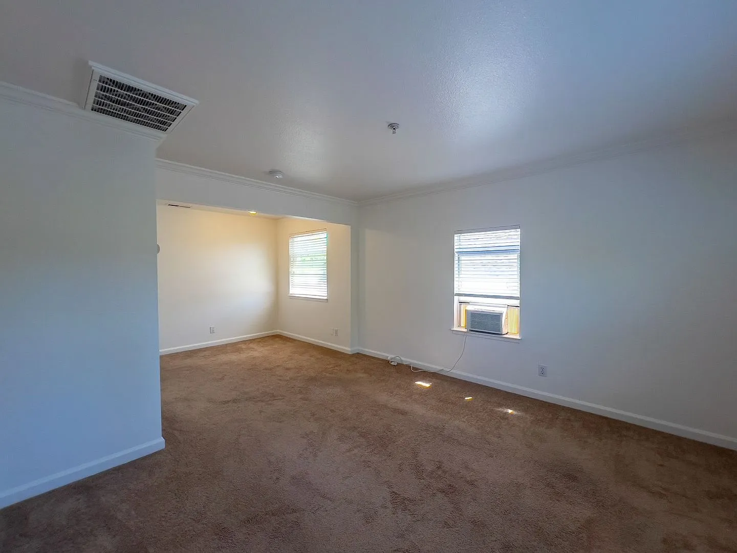 Calistoga Avenue, 1356 — Photo 4