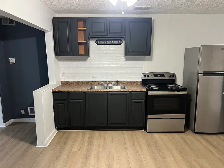 794 Case Ave #1 — Photo 7