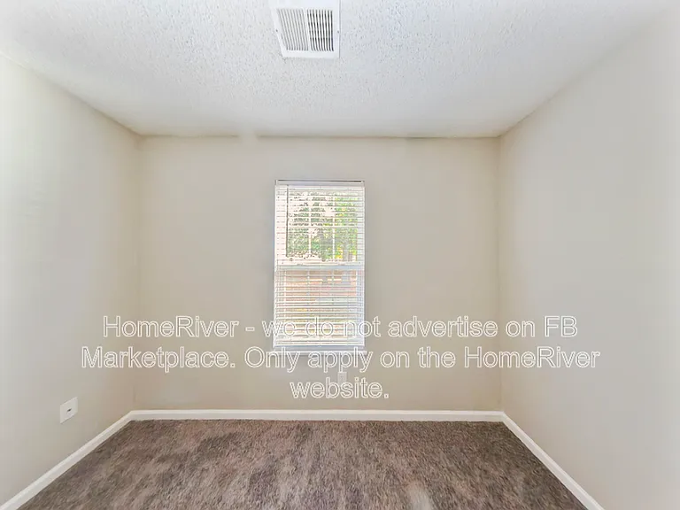733 Elderberry Ln — Photo 13