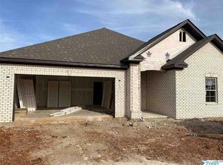 267 Holt St, Meridianville, AL 35759