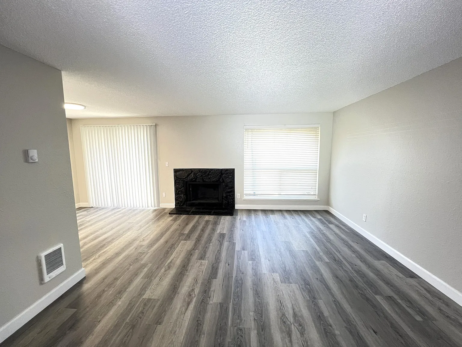 2370 62nd Ave E — Photo 1
