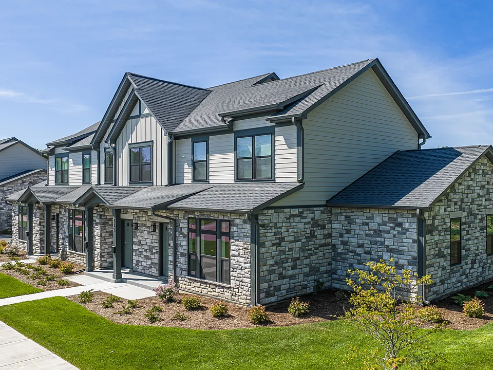27W280 Bauer Rd