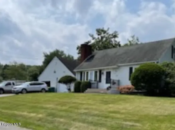 178 Minturn St, Port Ewen, NY 12466