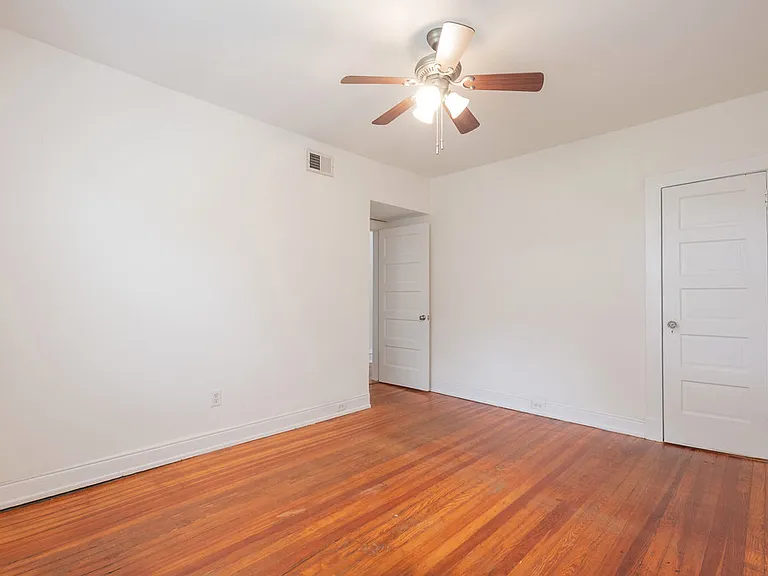 2606 Grayland Ave — Photo 13