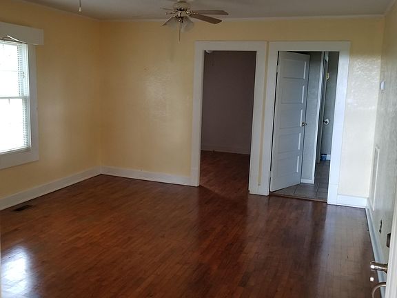 3rd image of 2939 Patrick Ave