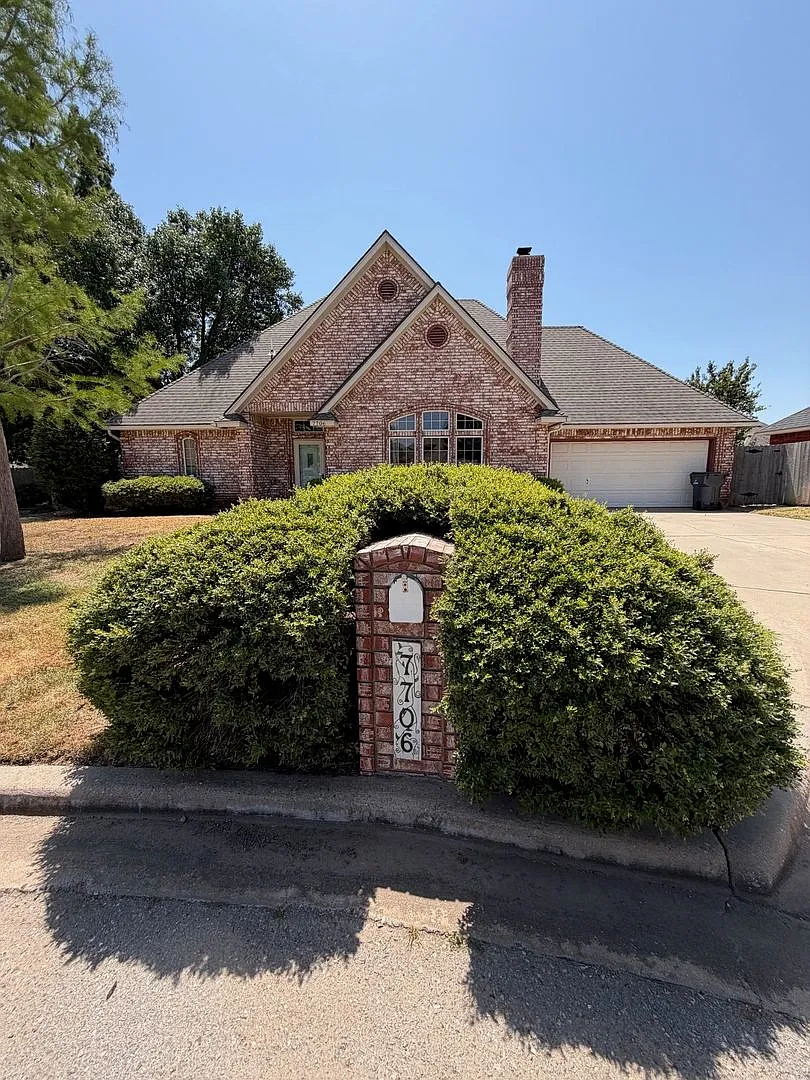 3 bedroom in Wyatt Acres! — Photo 3