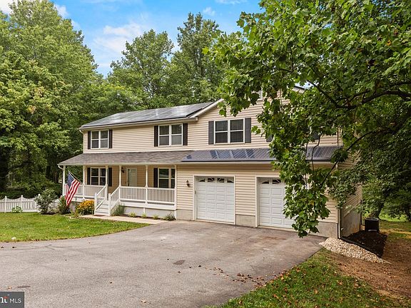 3rd image of 8475 Saint Andrews Dr