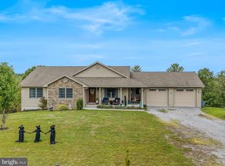 45 Providence Ct, Berkeley Springs, WV 25411