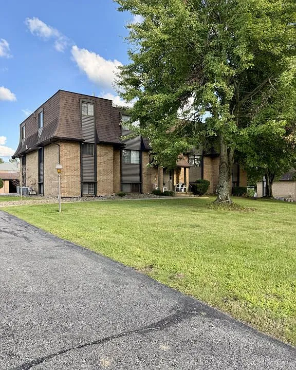 6365 Catawba Dr