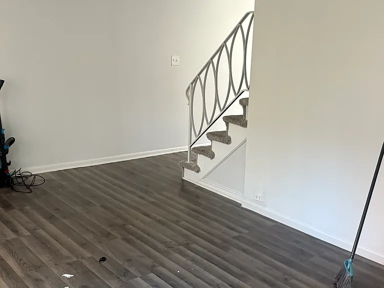 929 W North Ave #A — Photo 6