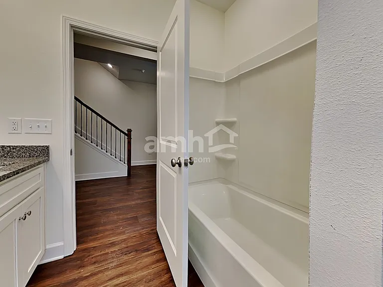 914 Tan Tara Trl — Photo 21